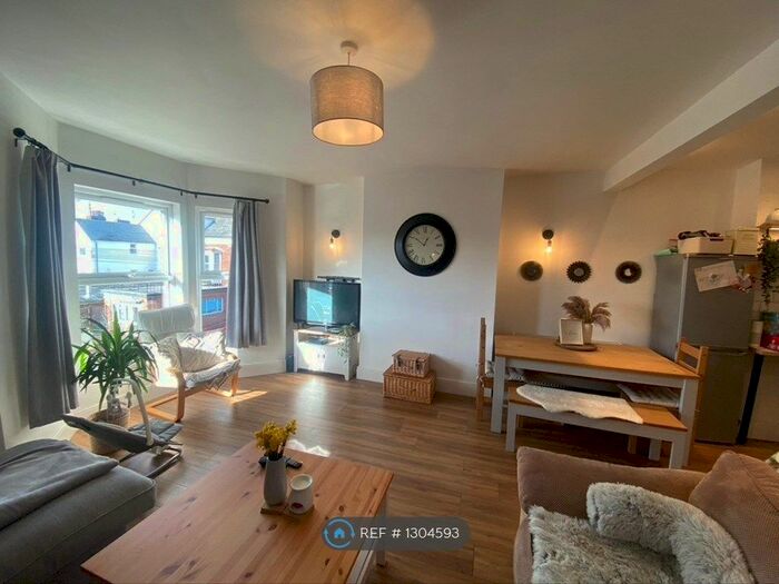 2 Bedroom Maisonette To Rent In Polsloe Road, Exeter EX1