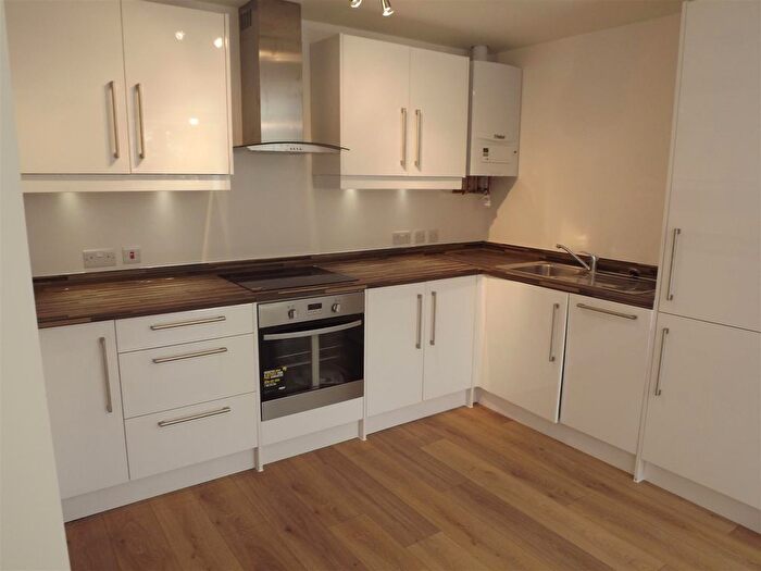 2 Bedroom Flat To Rent In Swallow House, Bristol, BS34