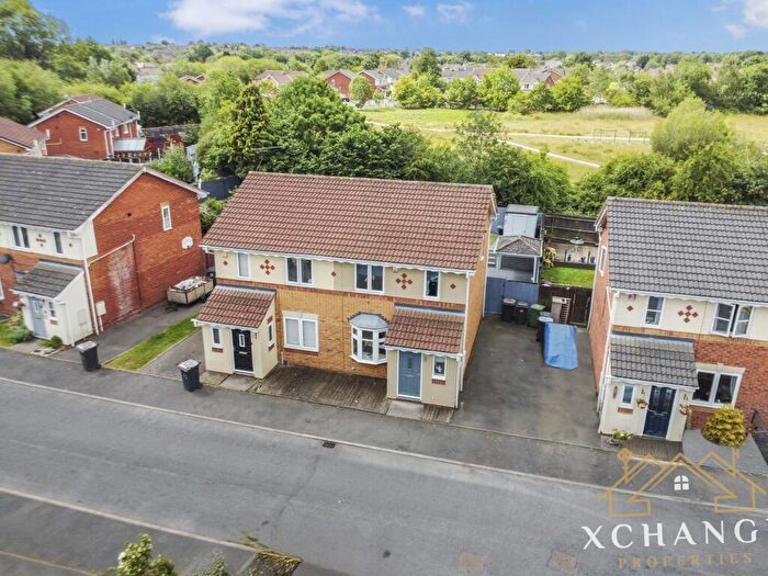 2 Bedroom Semi-Detached House For Sale In Laggan Close, Nuneaton, CV10