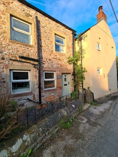 2 Bedroom Cottage For Sale In High Street, Bonsall, Matlock, DE4