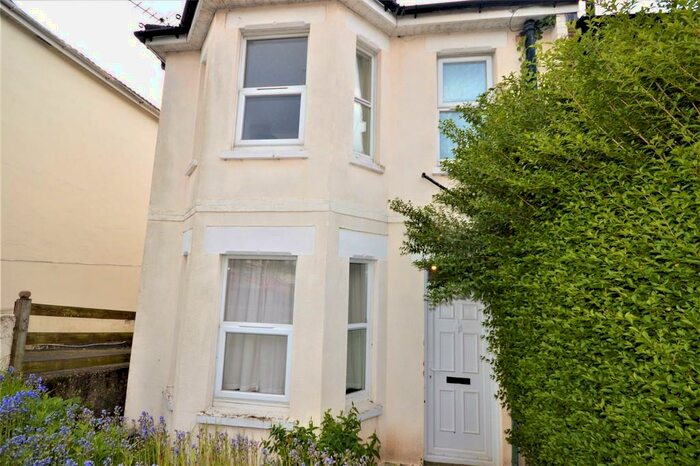 4 Bedroom Semi-Detached House To Rent In Cranmer Road, Winton, BH9
