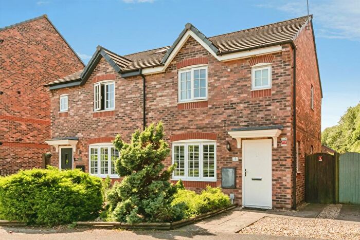 3 Bedroom Semi-Detached House For Sale In Wilkinson Way, Winsford, CW7