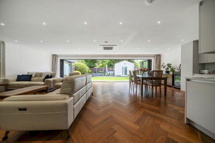 3 Bedroom End Of Terrace House To Rent In Charles Road, Staines, TW18