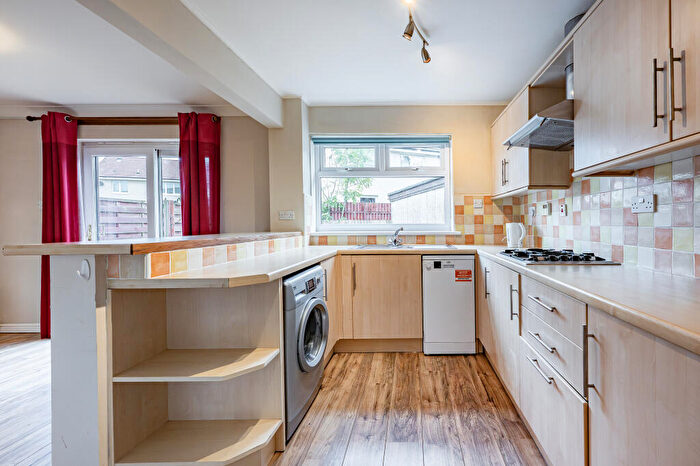 2 Bedroom End Of Terrace House For Sale In Waterside Cottages, Bankhead Road, Kirkintilloch, G66