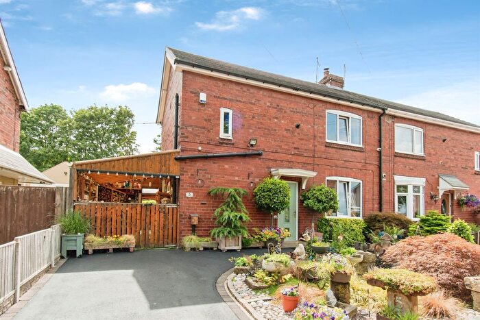 3 Bedroom Semi Detached House For Sale In Merewood Road, Castleford, WF10