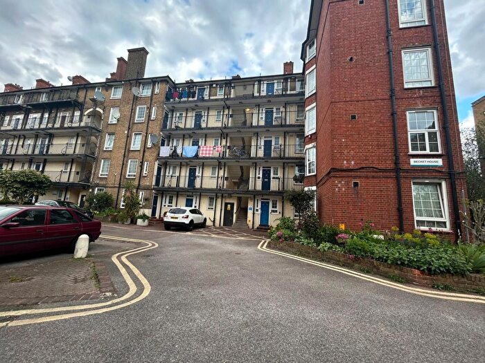 2 Bedroom Flat To Rent In Tabard Street, Bedroom(No Living Room), SE1