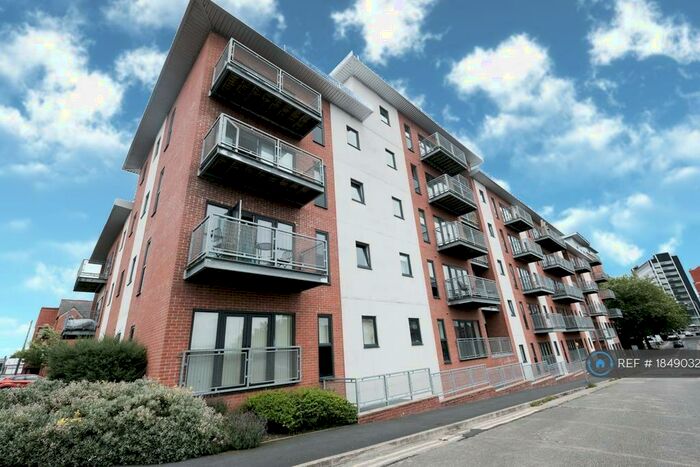 2 Bedroom Flat To Rent In Lumen Court, Preston, PR1