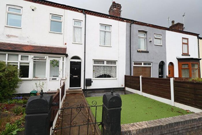3 Bedroom Terraced House For Sale In Walkden Road, Walkden, M28