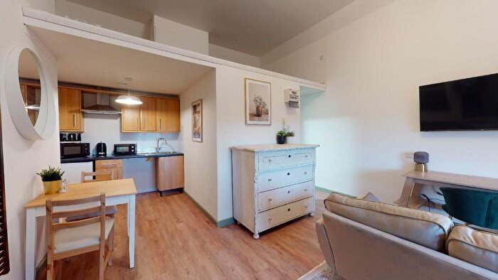 1 Bedroom Flat To Rent In Princes Road, Liverpool, Merseyside, L8