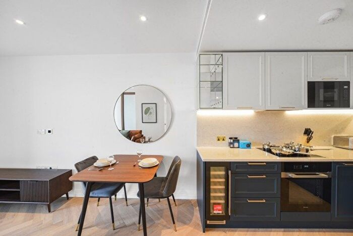 Studio To Rent In Bridgewater Avenue, London, SW6