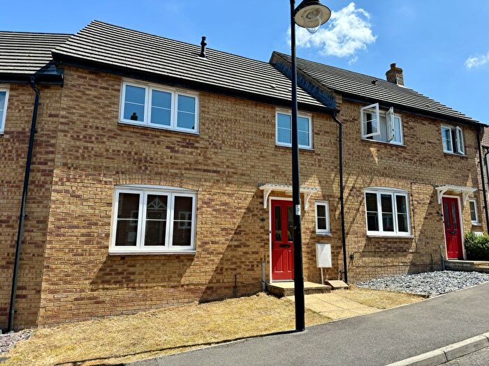 3 Bedroom Terraced House For Sale In Biddlesden Road, Yeovil, Somerset, BA21