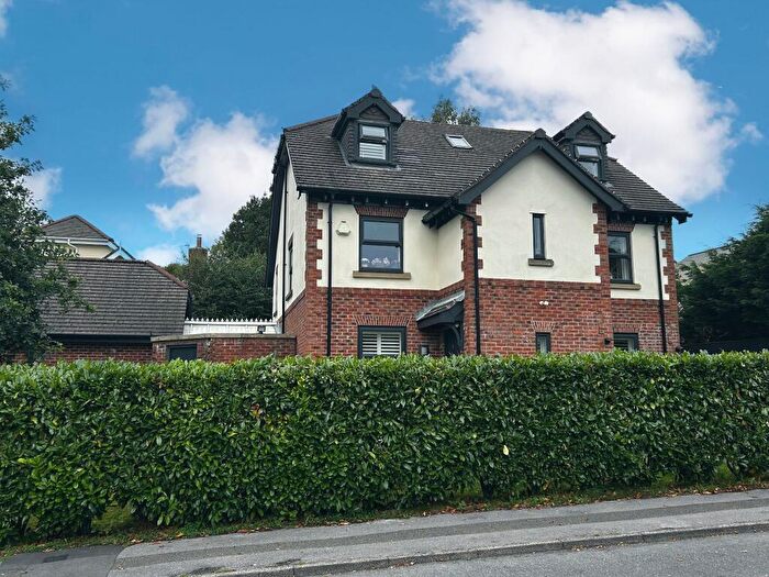 5 Bedroom Detached House For Sale In The Laurels, High Lane, Stockport, SK6
