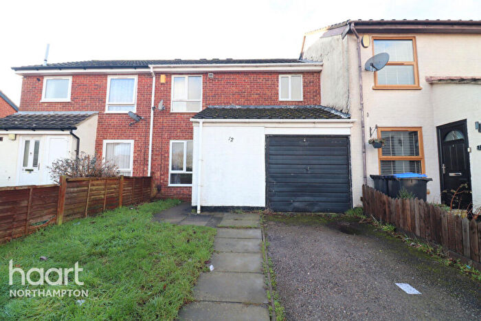 3 Bedroom Terraced House To Rent In Elmington Road, Northampton, NN3