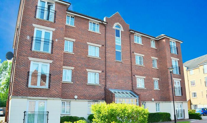 2 Bedroom Flat To Rent In Primrose Place, Bessacarr, Doncaster, DN4