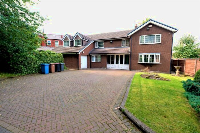 4 Bedroom Detached House To Rent In Park Road, Ellesmere Park, Eccles, Manchester, M30