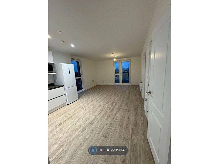 1 Bedroom Flat To Rent In Griffiths Close, Birmingham, B12