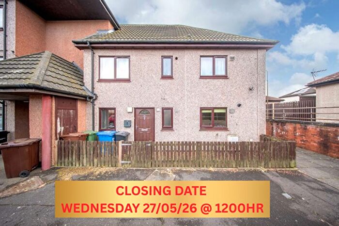 3 Bedroom Flat For Sale In Leven Walk, Craigshill, Livingston, EH54