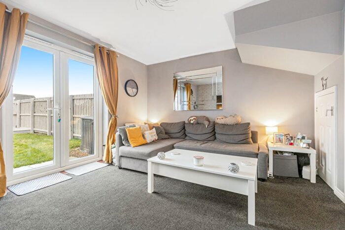 2 Bedroom End Of Terrace House For Sale In Burnbrae Road, Bonnyrigg, EH19