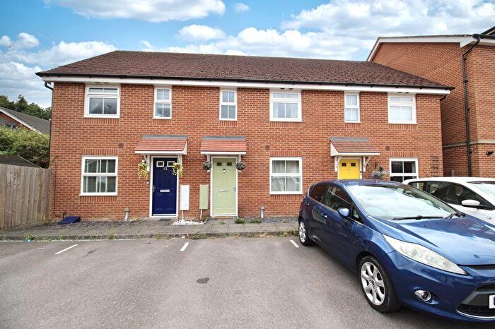 3 Bedroom Terraced House To Rent In Payne's Place, Hedge End, SO30