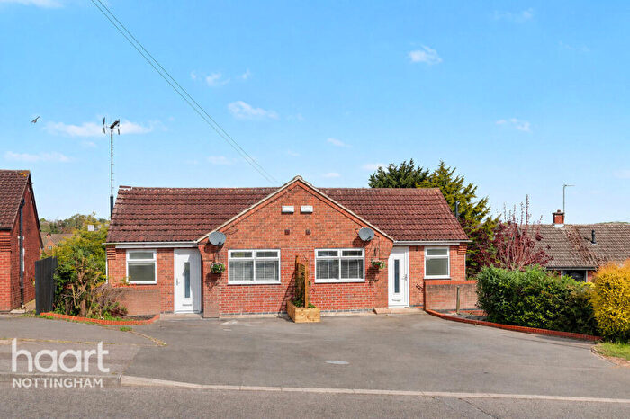 4 Bedroom Semi-Detached House For Sale In Southdale Road, Carlton, NG4