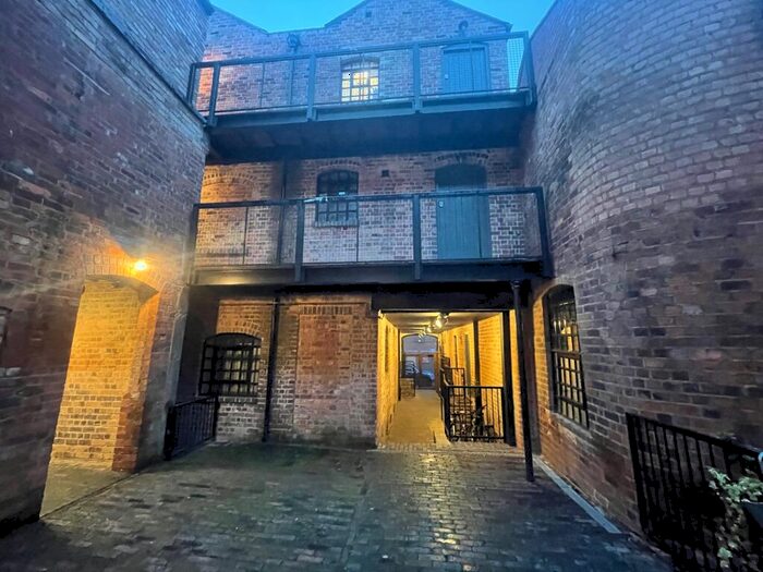 2 Bedroom Flat To Rent In Princip Street, Birmingham, B4