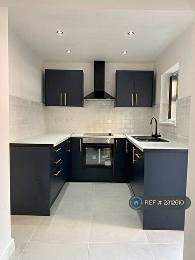 4 Bedroom Terraced House To Rent In Dial Street, Liverpool, L7