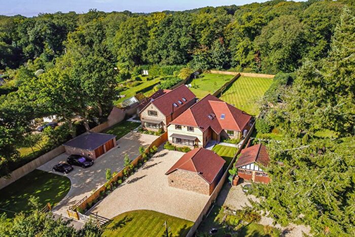 5 Bedroom Detached House For Sale In Tokers Green Lane, Tokers Green, Reading, Oxfordshire, RG4