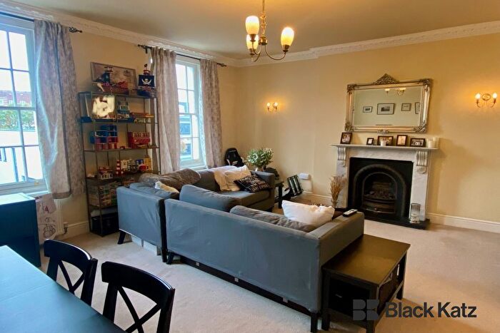 2 Bedroom Flat To Rent In Lupus Street, London, SW1V