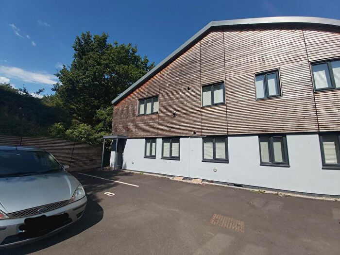 1 Bedroom Apartment To Rent In Richmond Road, Solihull, B92