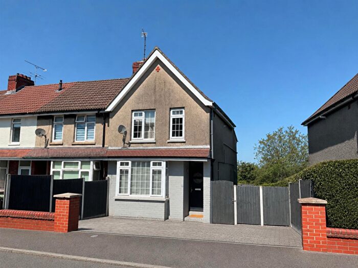 3 Bedroom End Of Terrace House To Rent In Morley Road, Staple Hill, BS16