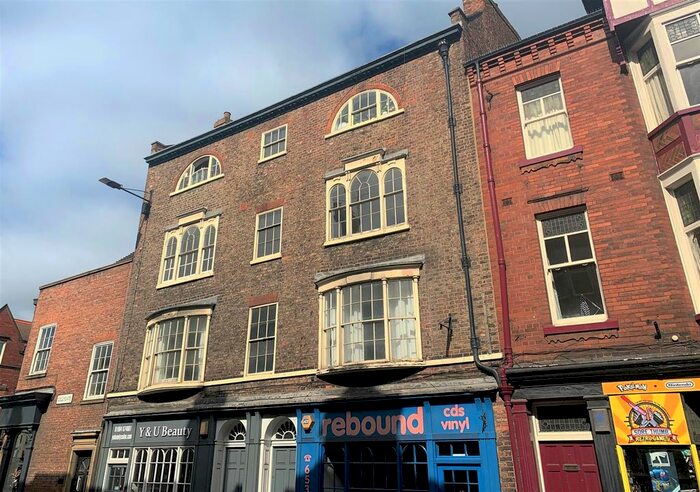 2 Bedroom Flat To Rent In Gillygate, York, YO31