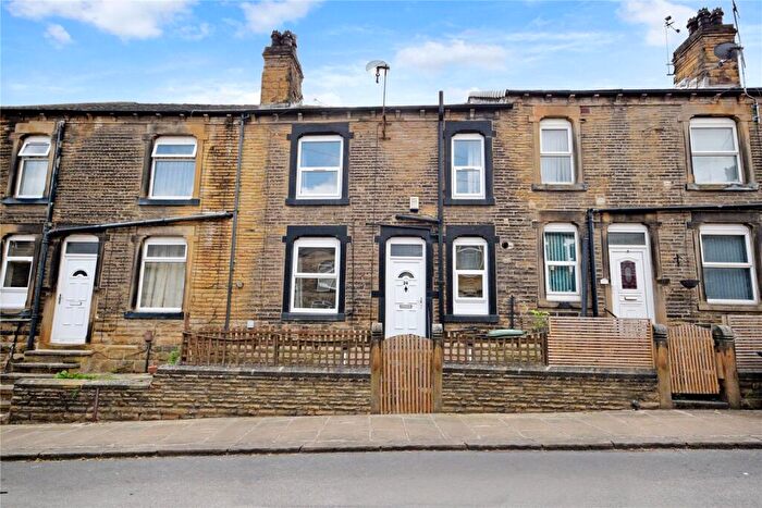 2 Bedroom Terraced House To Rent In Zoar Street, Morley, Leeds, West Yorkshire, LS27