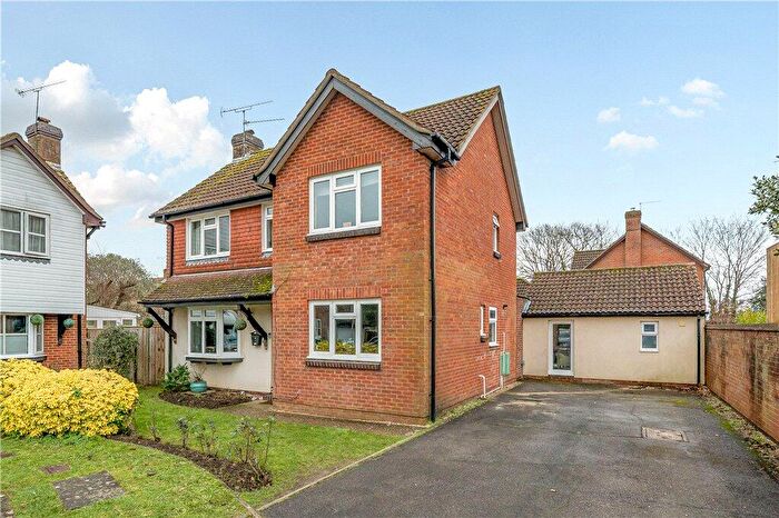 5 Bedroom Detached House For Sale In Benedict Close, Romsey, Hampshire, SO51