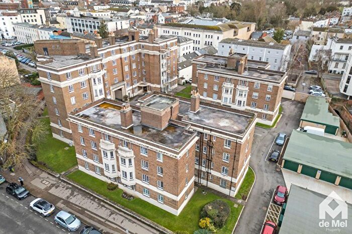 2 Bedroom Flat For Sale In Cambray Court, Cheltenham, Gloucestershire, GL50