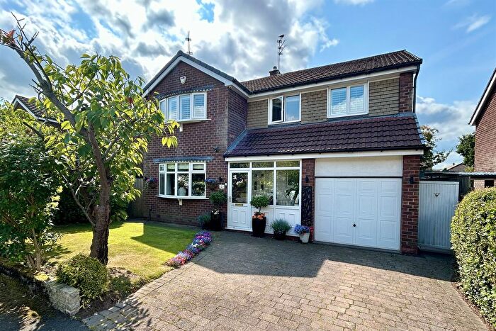 4 Bedroom Detached House For Sale In Betleymere Road, Cheadle Hulme, Cheadle, SK8