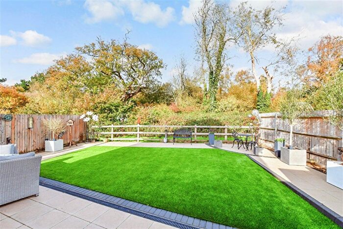 3 Bedroom Detached House For Sale In Hazel Close, Walberton, Arundel, West Sussex, BN18