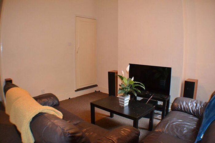 3 Bedroom Property To Rent In Alton Road, Birmingham, B29