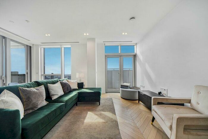 2 Bedroom Apartment To Rent In City Road London, EC1V