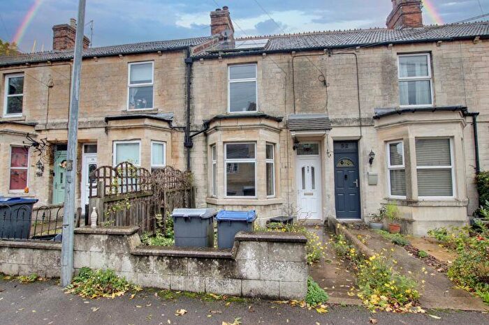 3 Bedroom Terraced House To Rent In Gloucester Road, Trowbridge, BA14