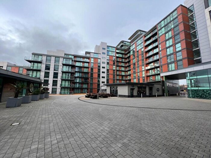 1 Bedroom Apartment To Rent In Fitzwilliam Street, Barnsley, S70