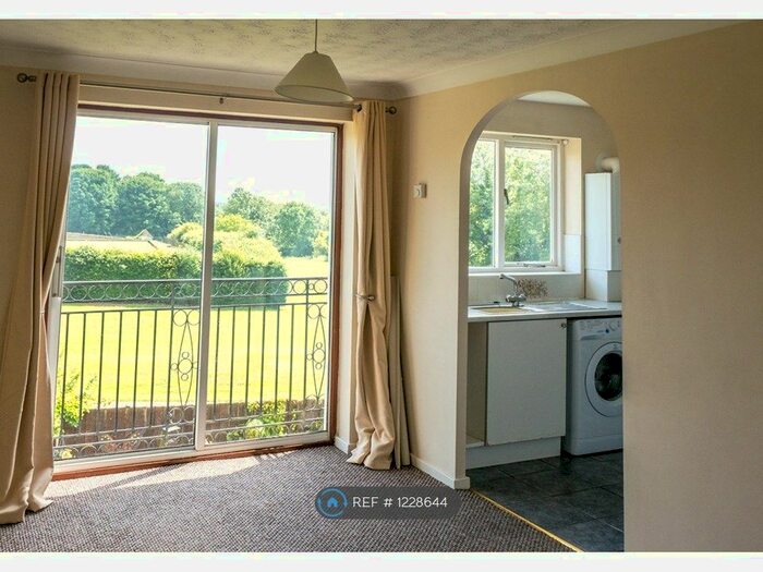 1 Bedroom Flat To Rent In Rothwell, Rothwell, Kettering NN14