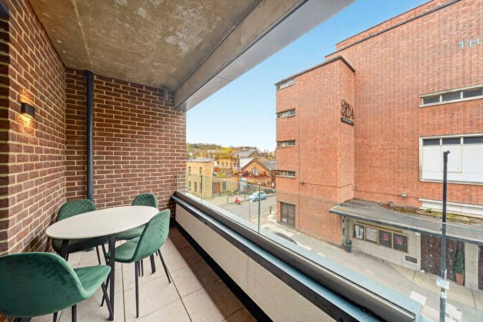 1 Bedroom Flat For Sale In Burney Street, Greenwich, SE10