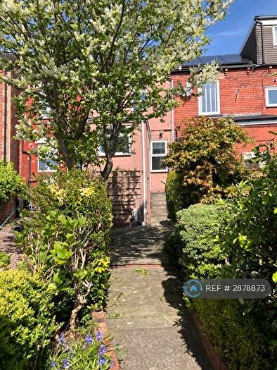 3 Bedroom Terraced House To Rent In Pogmoor Road, Barnsley, S75