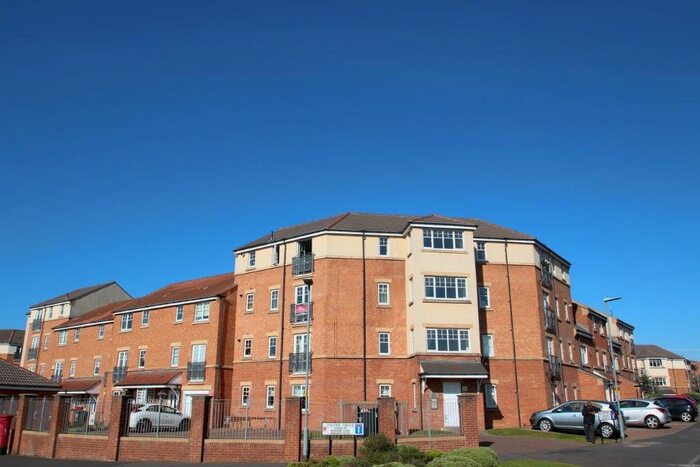 2 Bedroom Apartment To Rent In Foster Drive, Gatehead, NE8