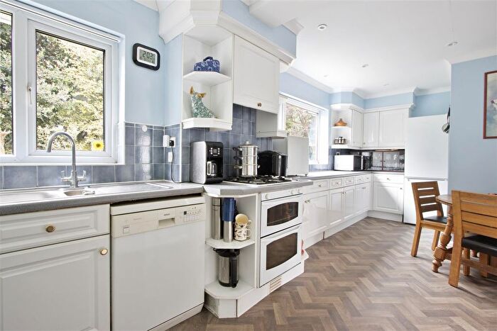 2 Bedroom Semi-Detached House For Sale In Dale Crescent, New Tupton, Chesterfield, S42