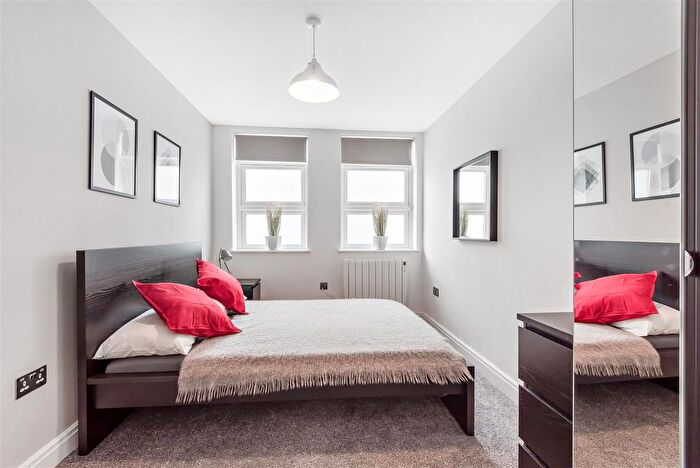 Property To Rent In Chatham Hill, Chatham, Kent, ME5