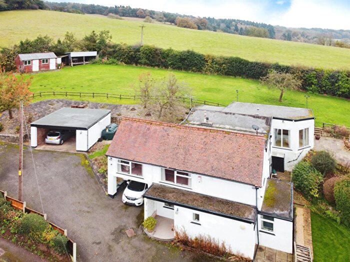 5 Bedroom Cottage For Sale In Walton Pool, Clent, Stourbridge, DY9