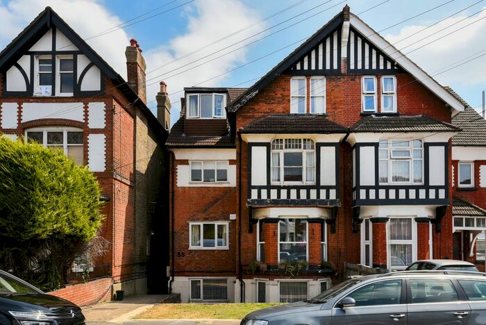 2 Bedroom Flat To Rent In Babington Road, Streatham, London, SW16