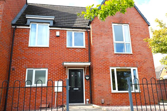 4 Bedroom Semi-Detached House To Rent In Comet Avenue, Knutton, ST5