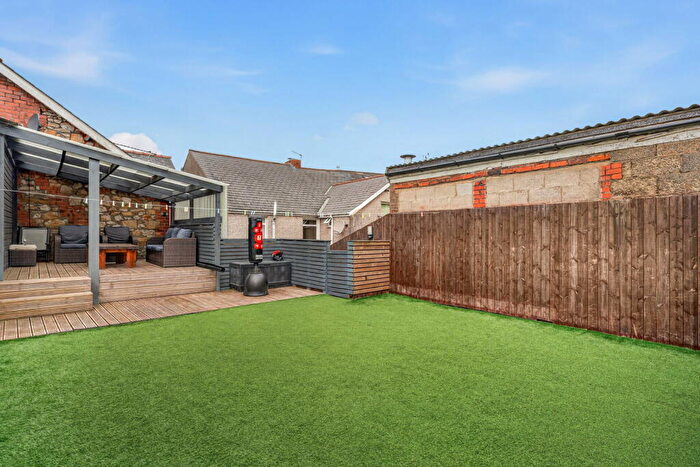 3 Bedroom Semi-Detached House For Sale In Herberts Road, Garndiffaith, NP4